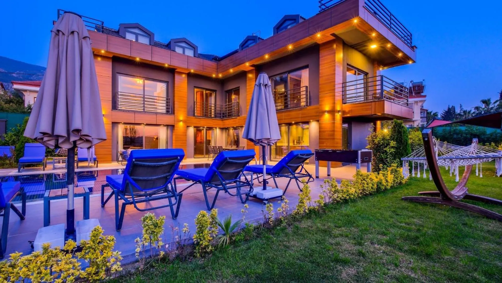 Oludeniz 4 Bedroom Villa 4979 Fethiye Turkey